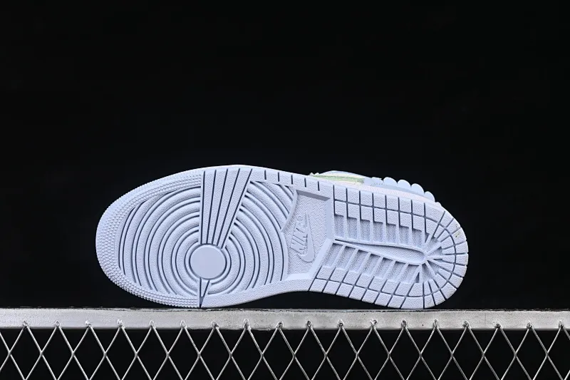 All categories Air Jordan Jordan series basketball shoes Air Jordan 1 Low Air Jordan 1 Low AJ1 Joe 1 Valentine's Day limited low-top retro cultural basketball shoes IB7113-403